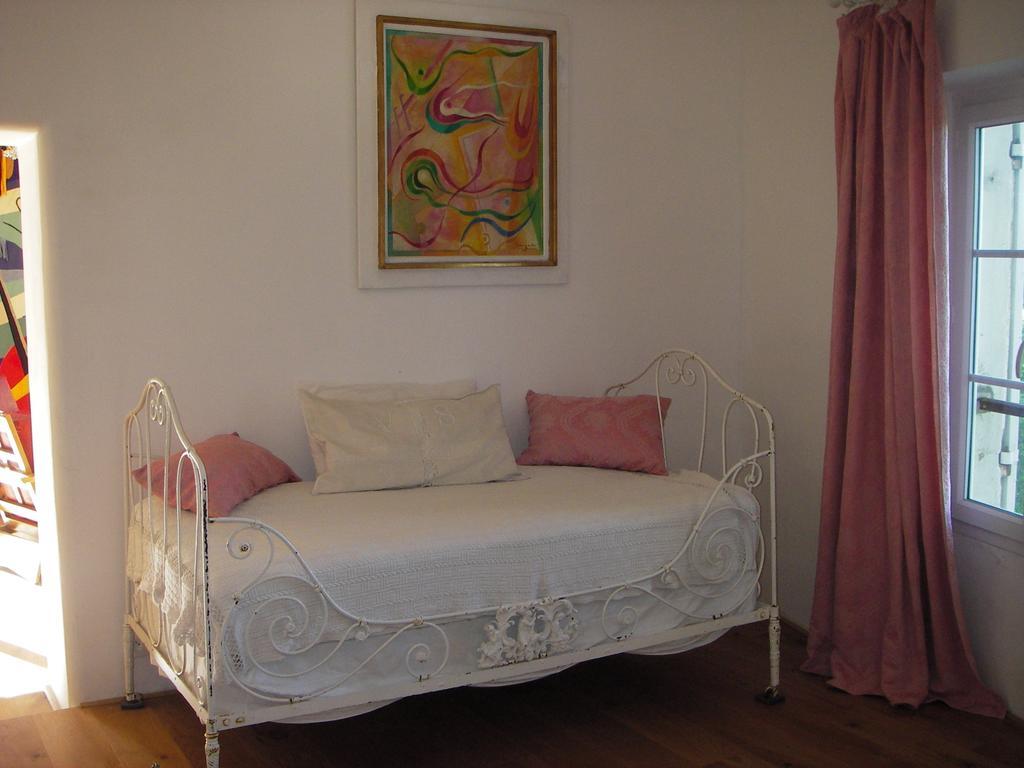 Pavillon De Beauregard Bed & Breakfast Екс ан Прованс Стая снимка