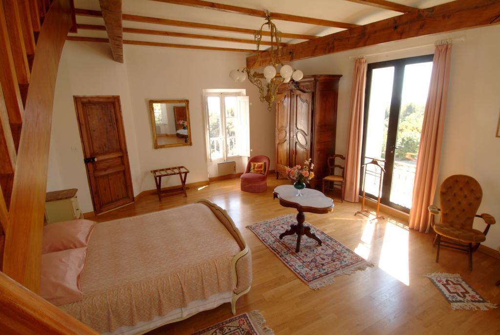 Pavillon De Beauregard Bed & Breakfast Екс ан Прованс Стая снимка