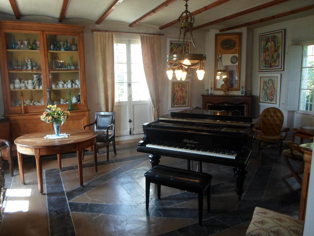 Pavillon De Beauregard Bed & Breakfast Екс ан Прованс Екстериор снимка